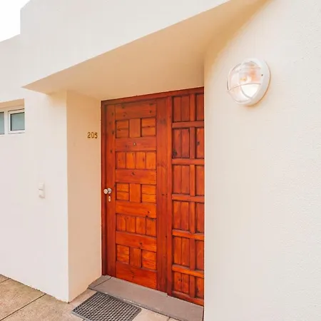 Flh Ocean View With Pool شقة *