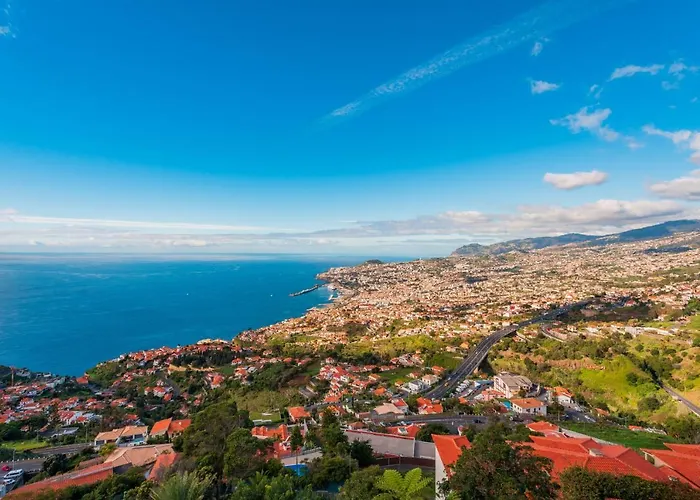 Flh Ocean View With Pool * Funchal (Madeira)
